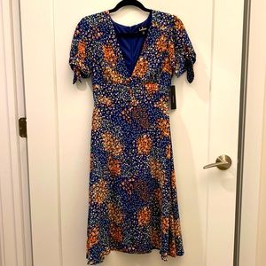 New Lulus floral dress, size XS